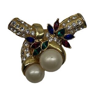Vintage Gold Tone Rhinestone And Faux Pearl Bow Dress Clip